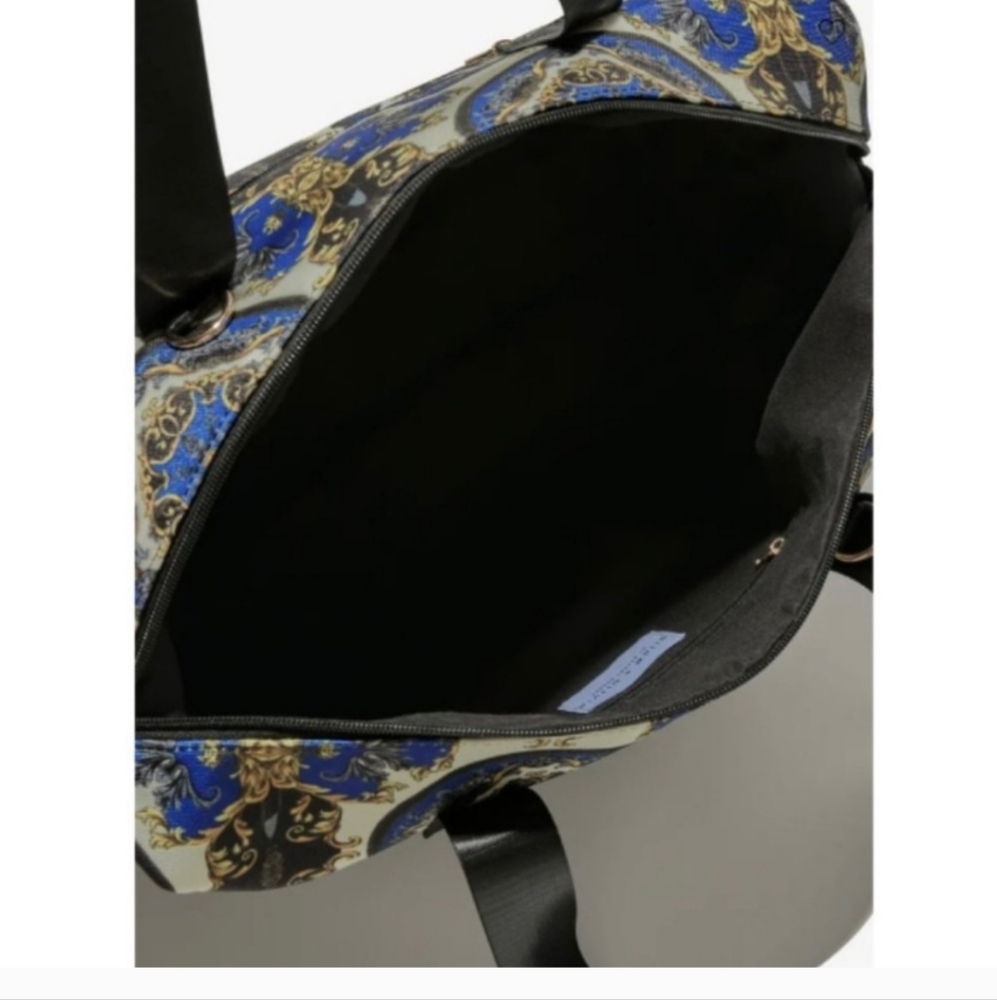Alice And Olivia Duffel Bag - Picture 5 of 5